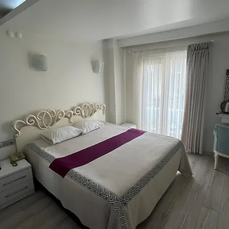 Hotel Garra 3*