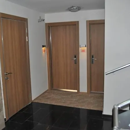 Otel Garra