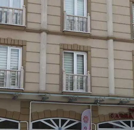 Garra Otel 3*